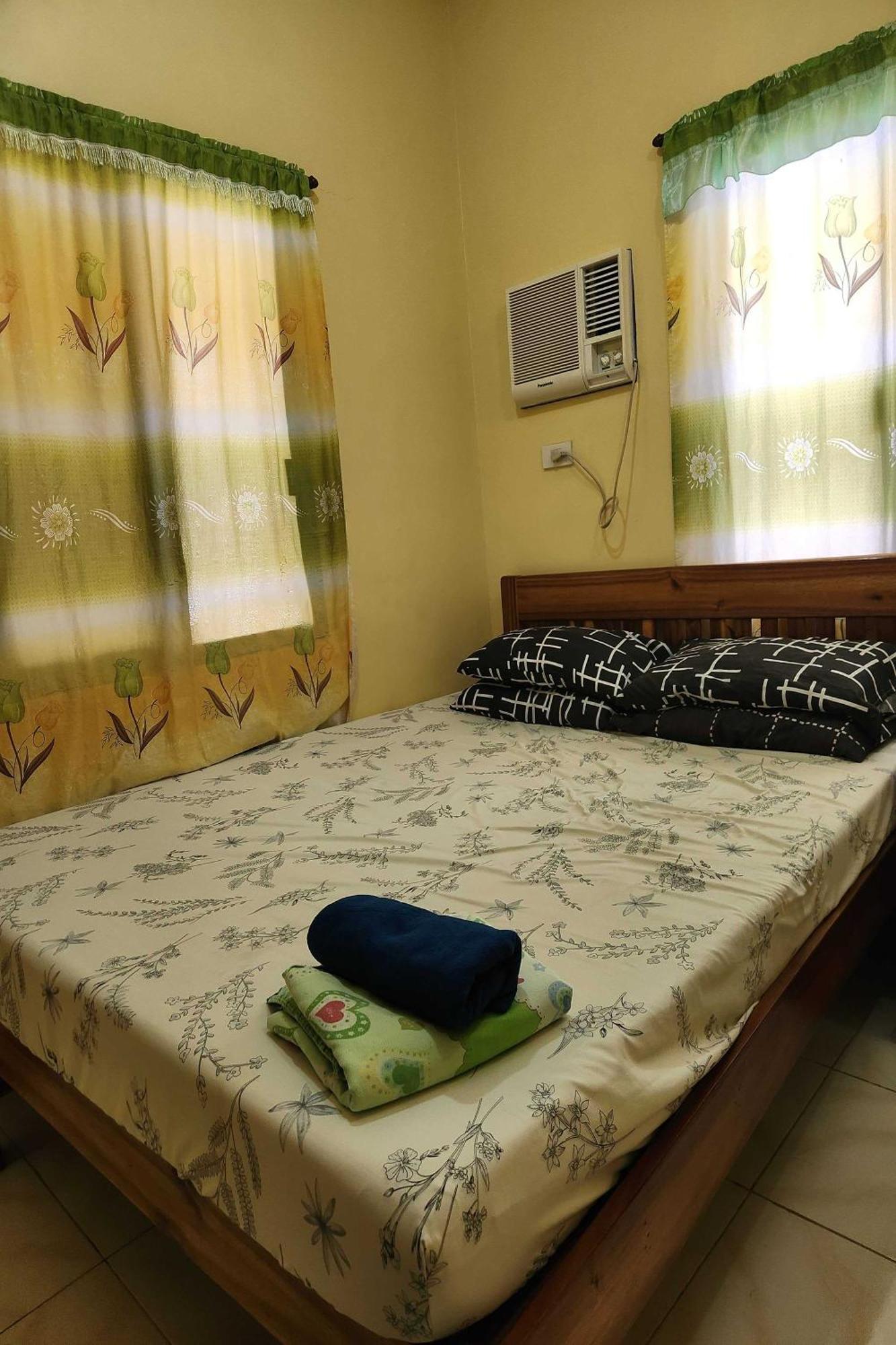 Larosa Hostel Пуэрто-Принцеса Экстерьер фото
