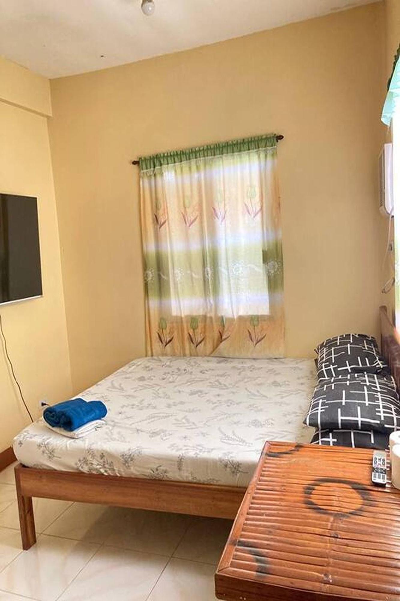 Larosa Hostel Пуэрто-Принцеса Экстерьер фото